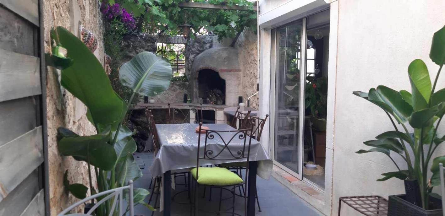 Maison Cuxac-dʼAude Esterno foto